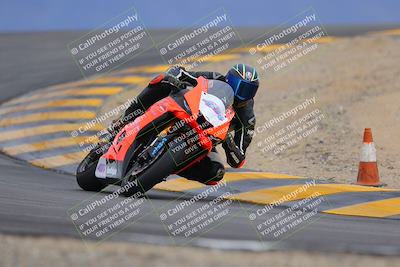 media/Jan-14-2023-SoCal Trackdays (Sat) [[497694156f]]/Turn 12 (120pm)/